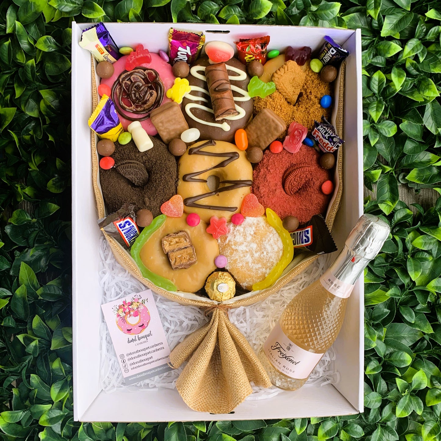 Classic Donut Bouquet Gift Box [Medium]