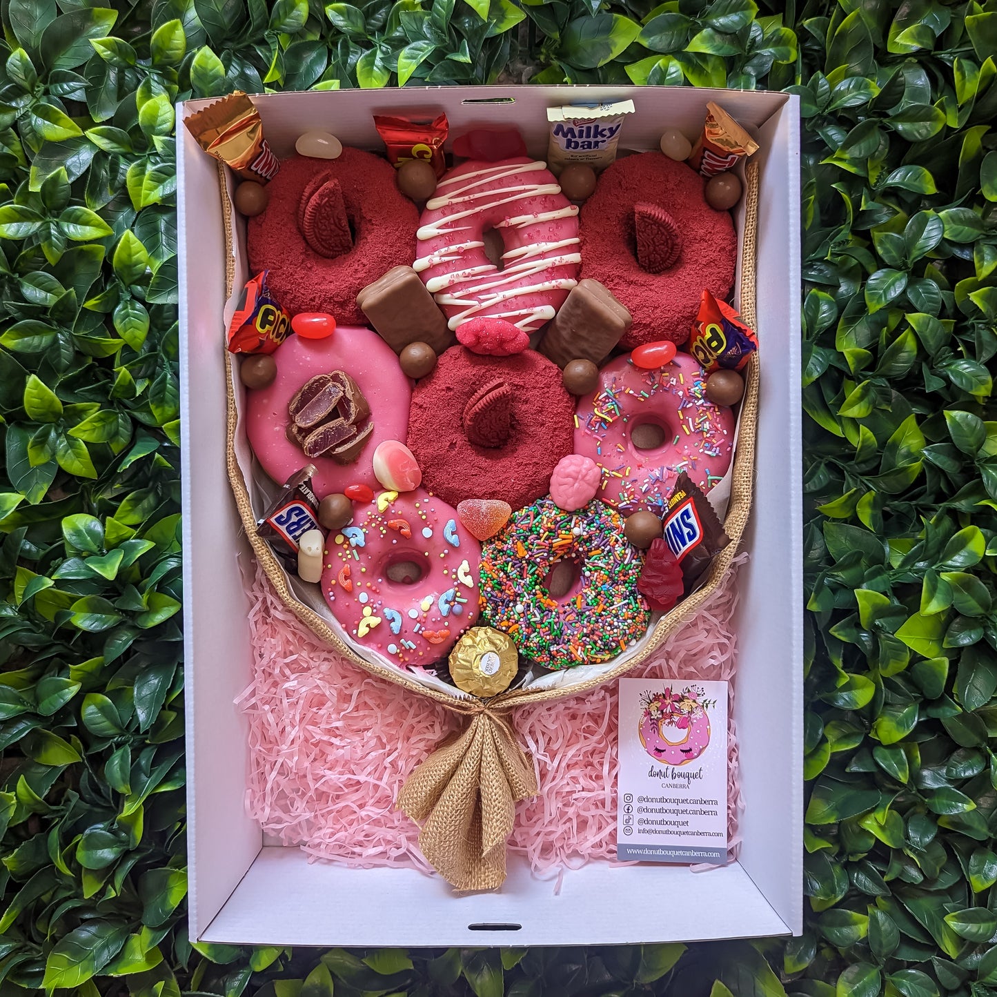 Pretty in Pink Donut Bouquet Gift Box [Medium]