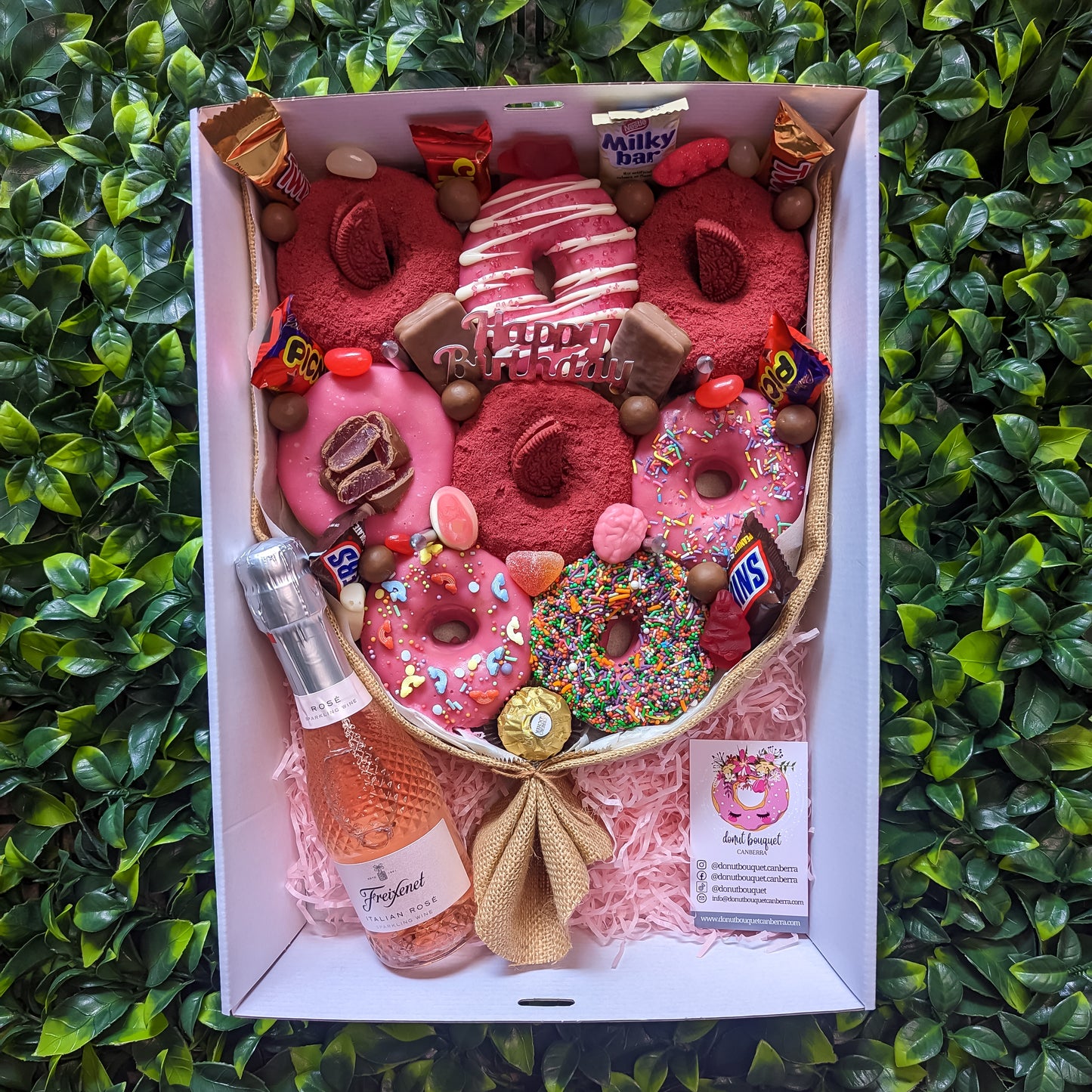 Pretty in Pink Donut Bouquet Gift Box [Medium]