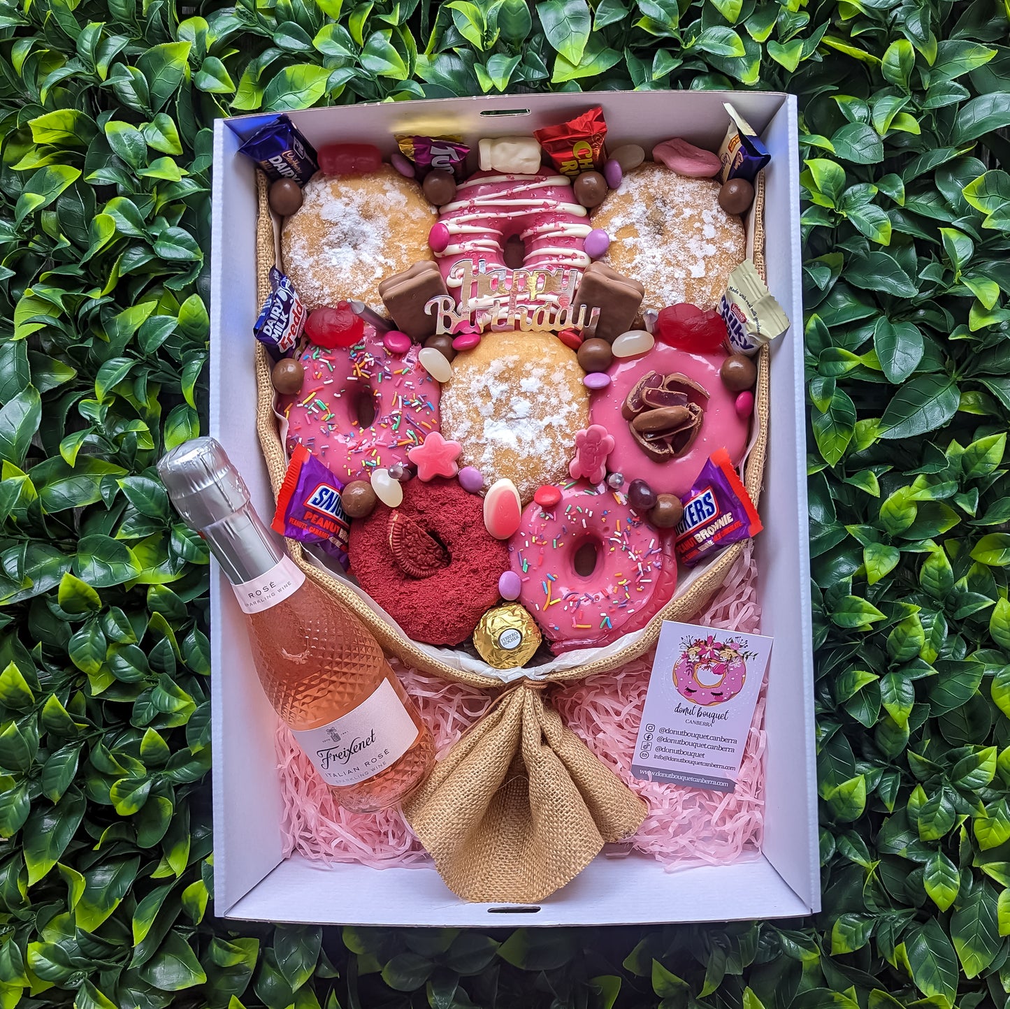 Pretty in Pink Donut Bouquet Gift Box [Medium]